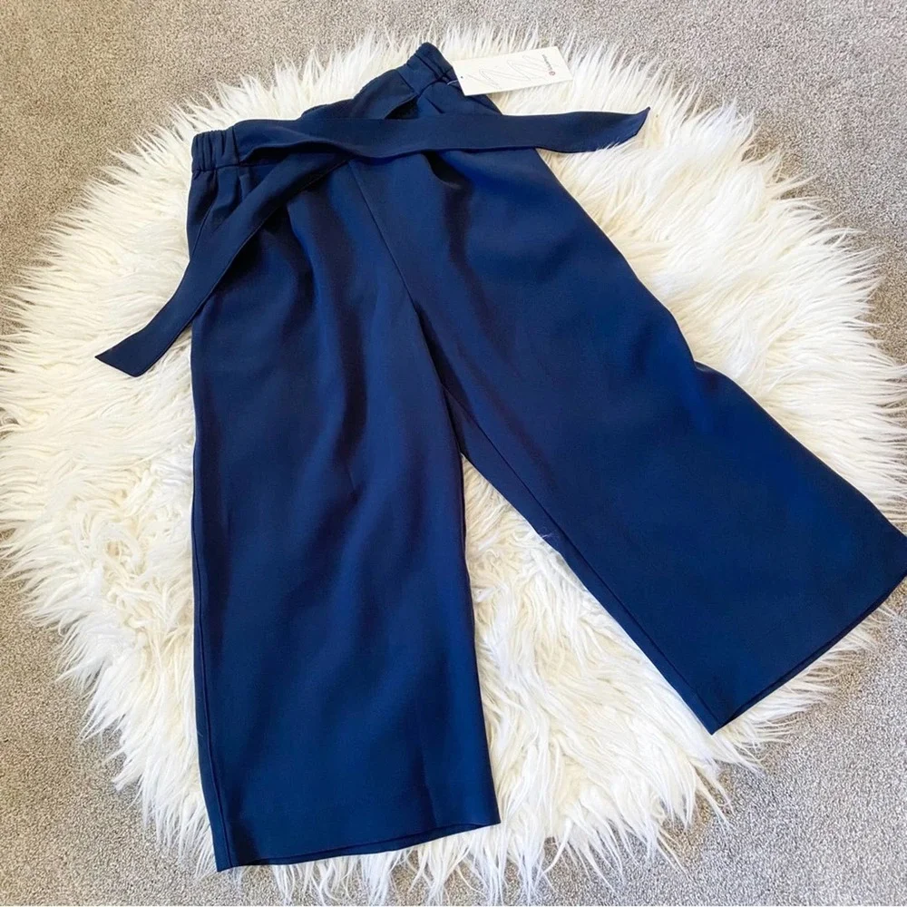 Lululemon Noir Crop True Navy Pants 6 - Picture 6 of 11